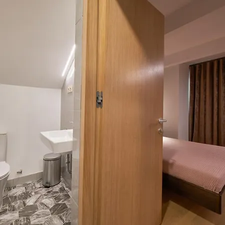 Appartamento Studio In The Interwar By Urban Rent